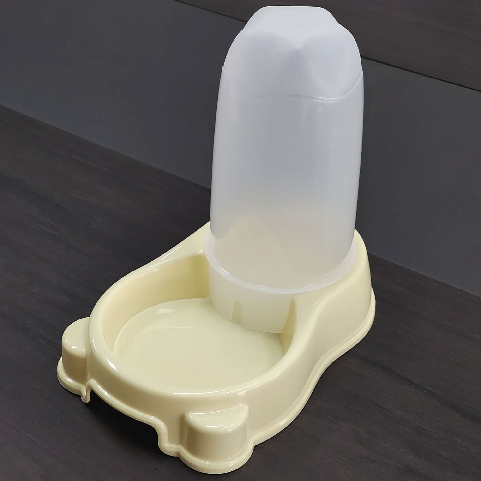 Pet Gravity Feeder and Waterer 1.5L